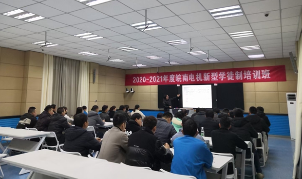开云手机官方网站,开云中国
：招聘千方百计 培训一丝不苟